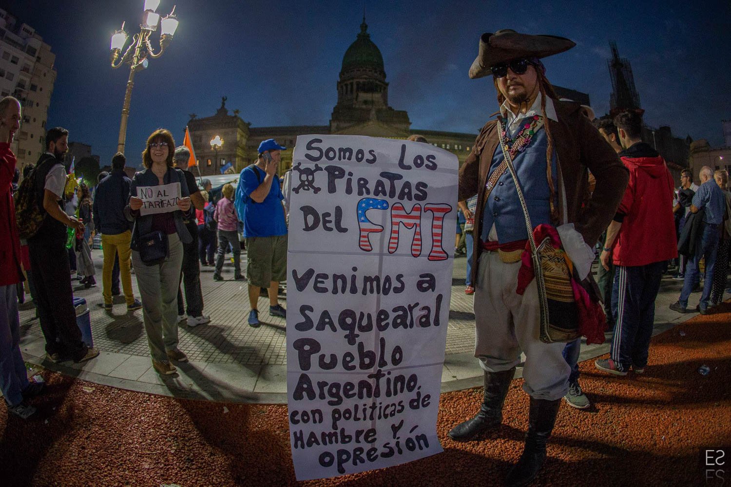 Fotografía de Estanislao Santos: Cobertura fotoperiodística en Buenos Aires