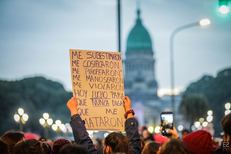 Fotografía de Estanislao Santos: Crónica visual de la actualidad argentina